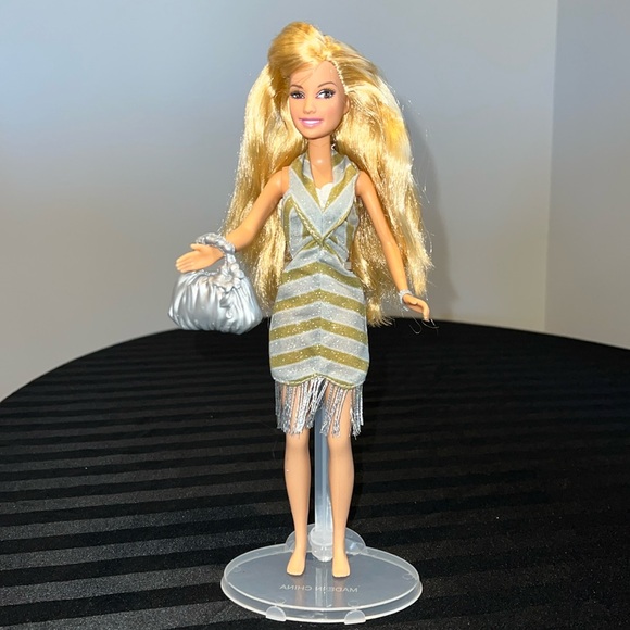 VTG High School Musical 2 Sharpay Doll - Picture 1 of 3